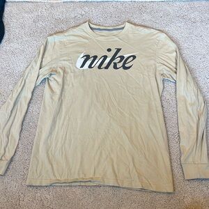 Nike Long Sleeve Regular Fit Tee